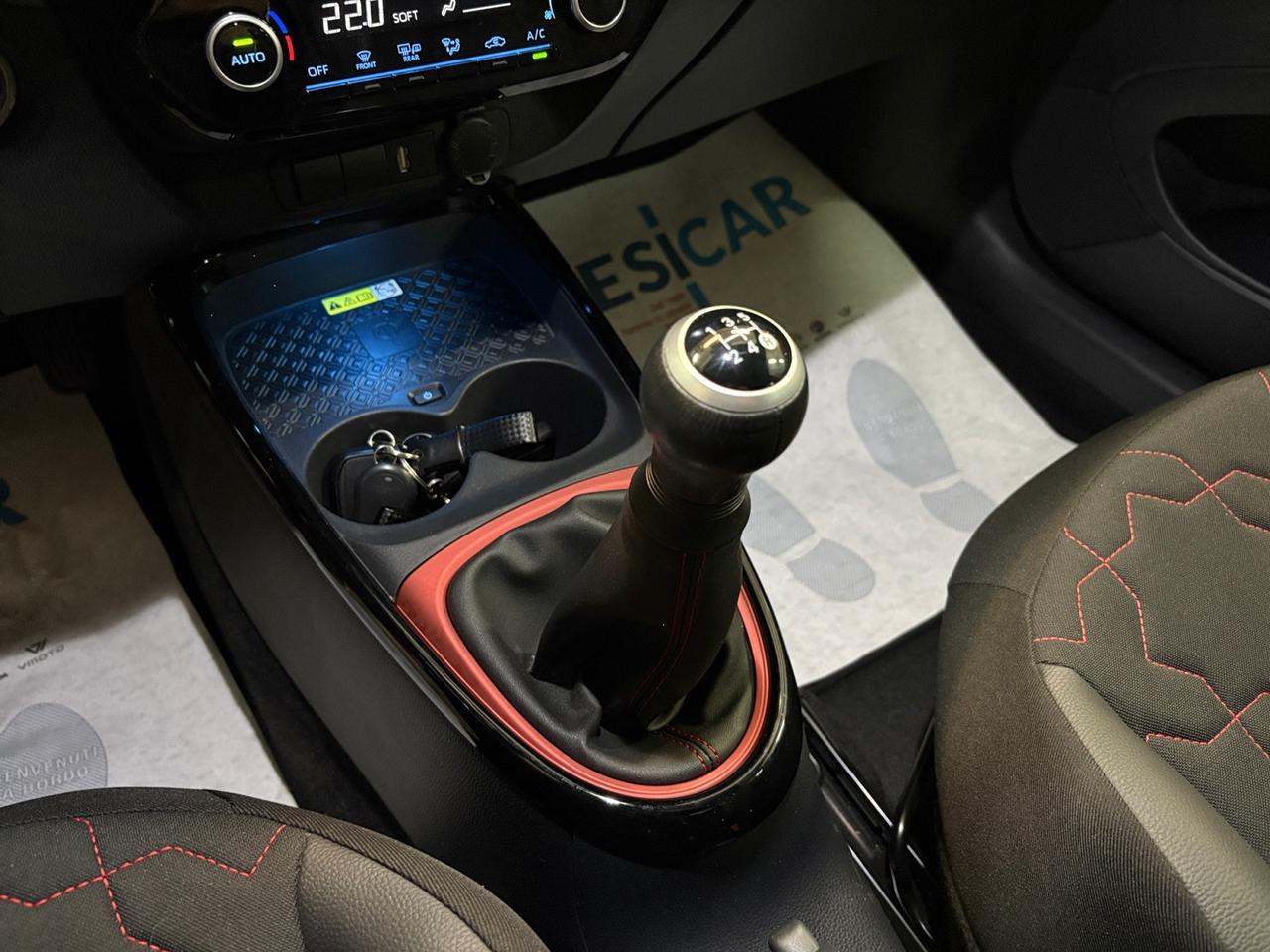 TOYOTA Aygo X 1.0 Lounge Air 72cv IDONEA NEOPATENTATO