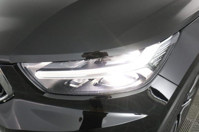 VOLVO XC40 XC40 T3 Geartronic Business Plus/Momentum Pro