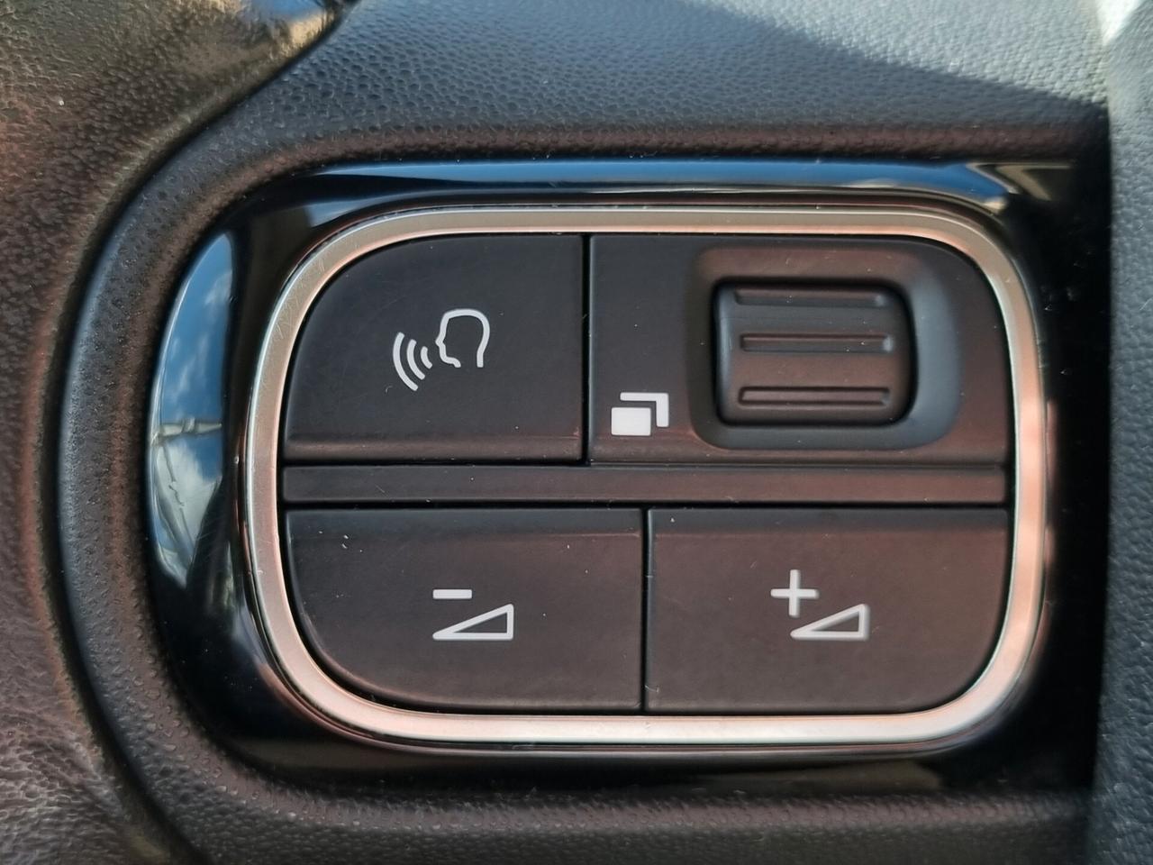 Citroen C3 Aircross I 1.6 bluehdi Shine 100cv