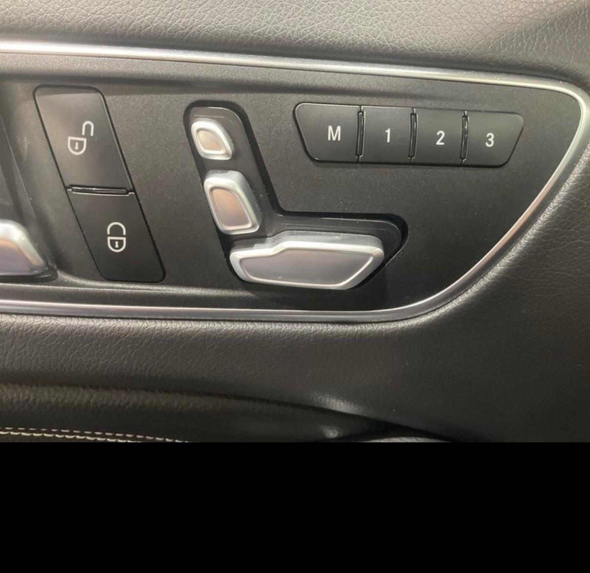 MERCEDES-BENZ GLA 200 D GLA 200d AMG NIGTH EDITION