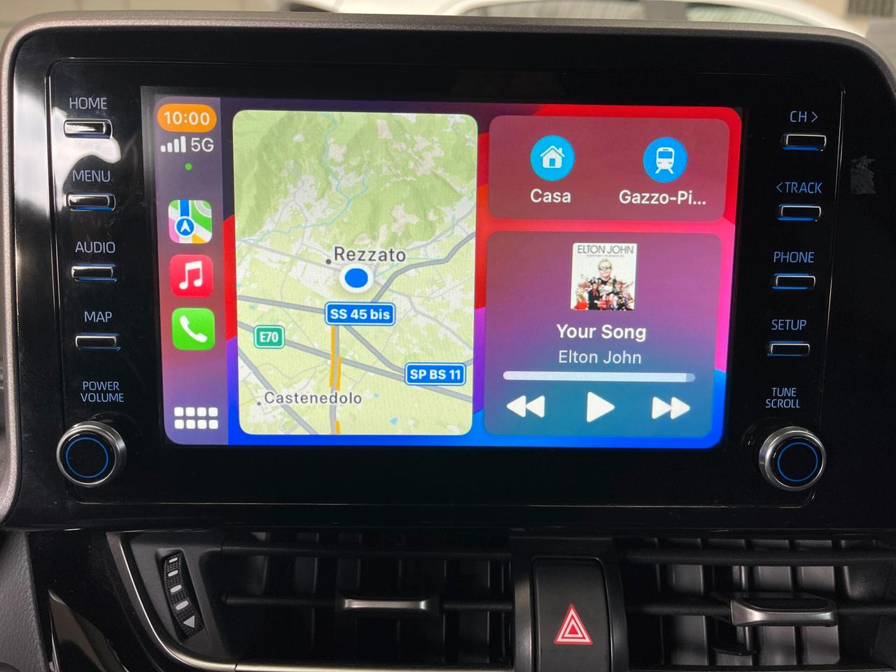 Toyota C-HR Toyota C-HR Active Business 1.8h-Ok Neopatent-LEGGI SOTTO