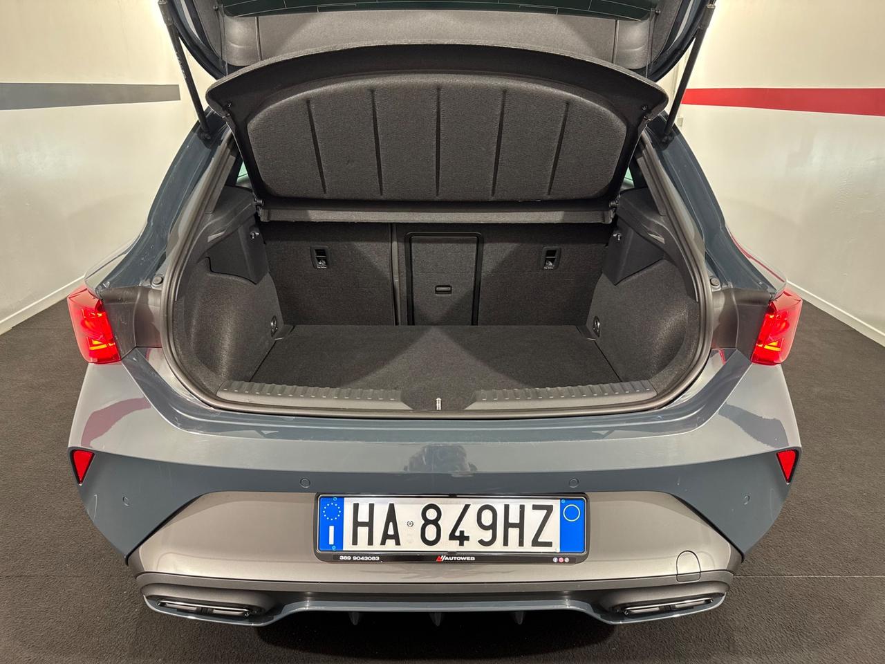 Cupra Leon 1.5 Hybrid 150 CV DSG