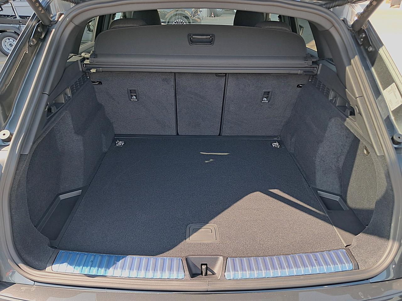 Audi Q5 TDi 150 kW mHEV+ S tronic quattro S line edition