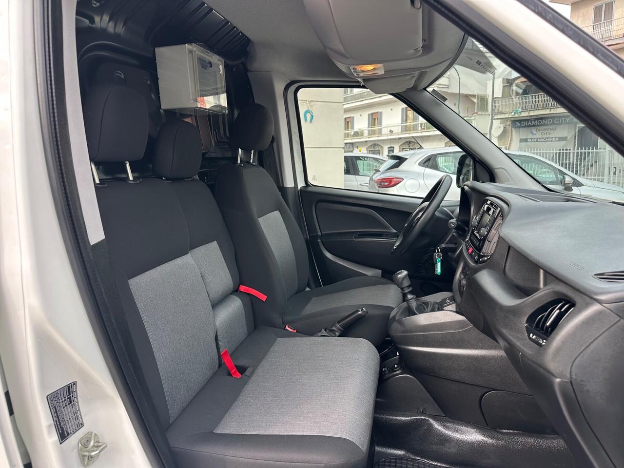 FIAT DOBLÓ 1.6 MJT 105 CV - FRIGO COIBENTATO