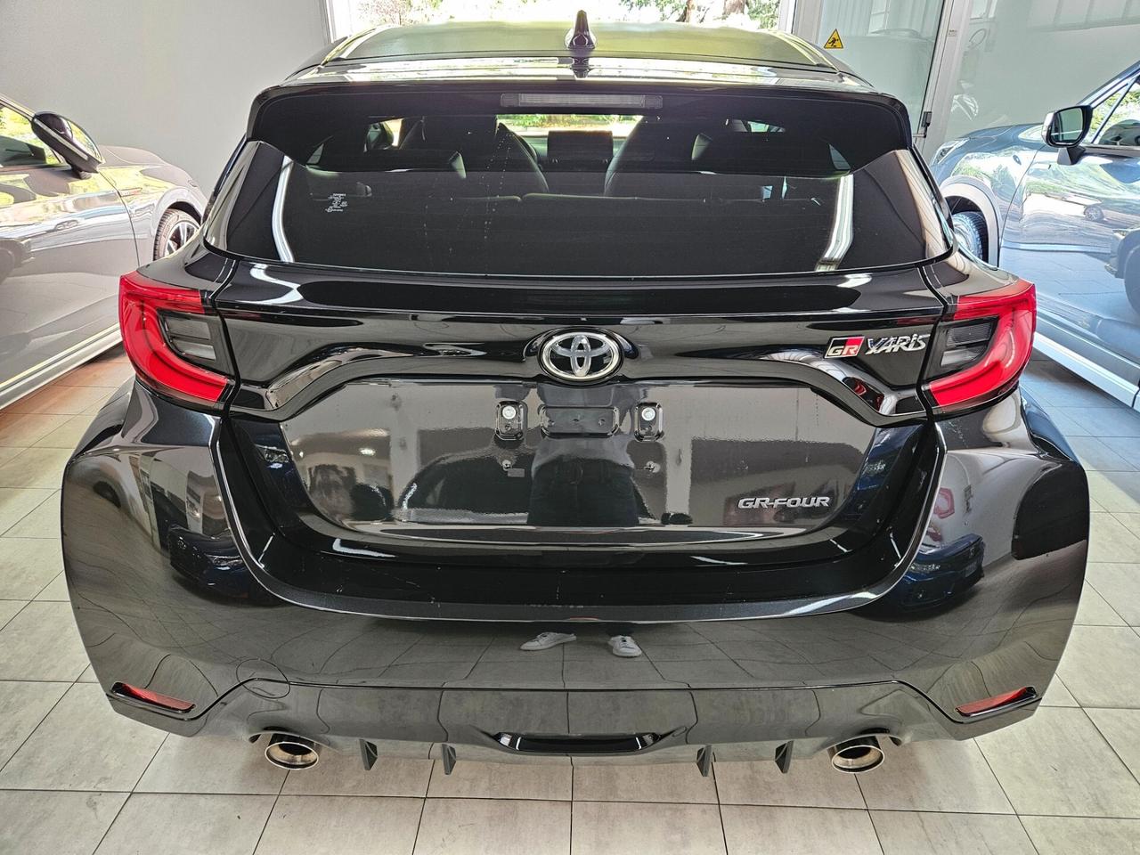 Toyota Yaris 1.6 CIRCUIT - REALMENTE IN SEDE