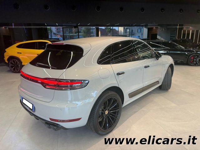 PORSCHE Macan 2.0