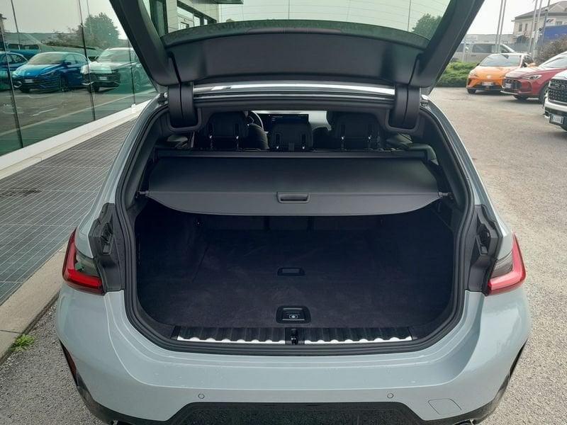 BMW Serie 3 Touring 320d Touring mhev 48V xdrive MSport auto