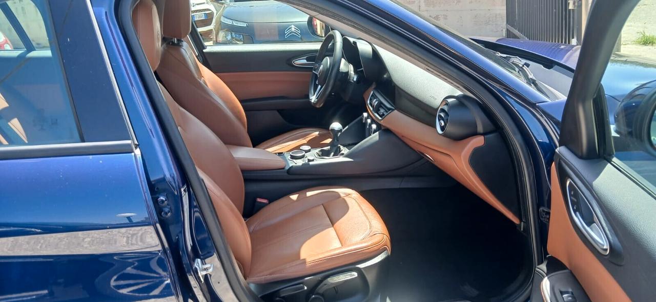Alfa Romeo Giulia 2.2 Tdi 150 CV Super - 2017