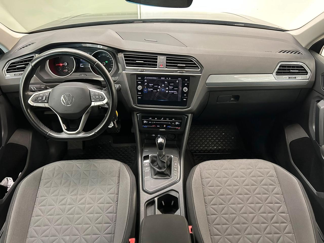 VOLKSWAGEN TIGUAN II 2021 2.0 tdi Life 150cv dsg IVA ESPOSTA