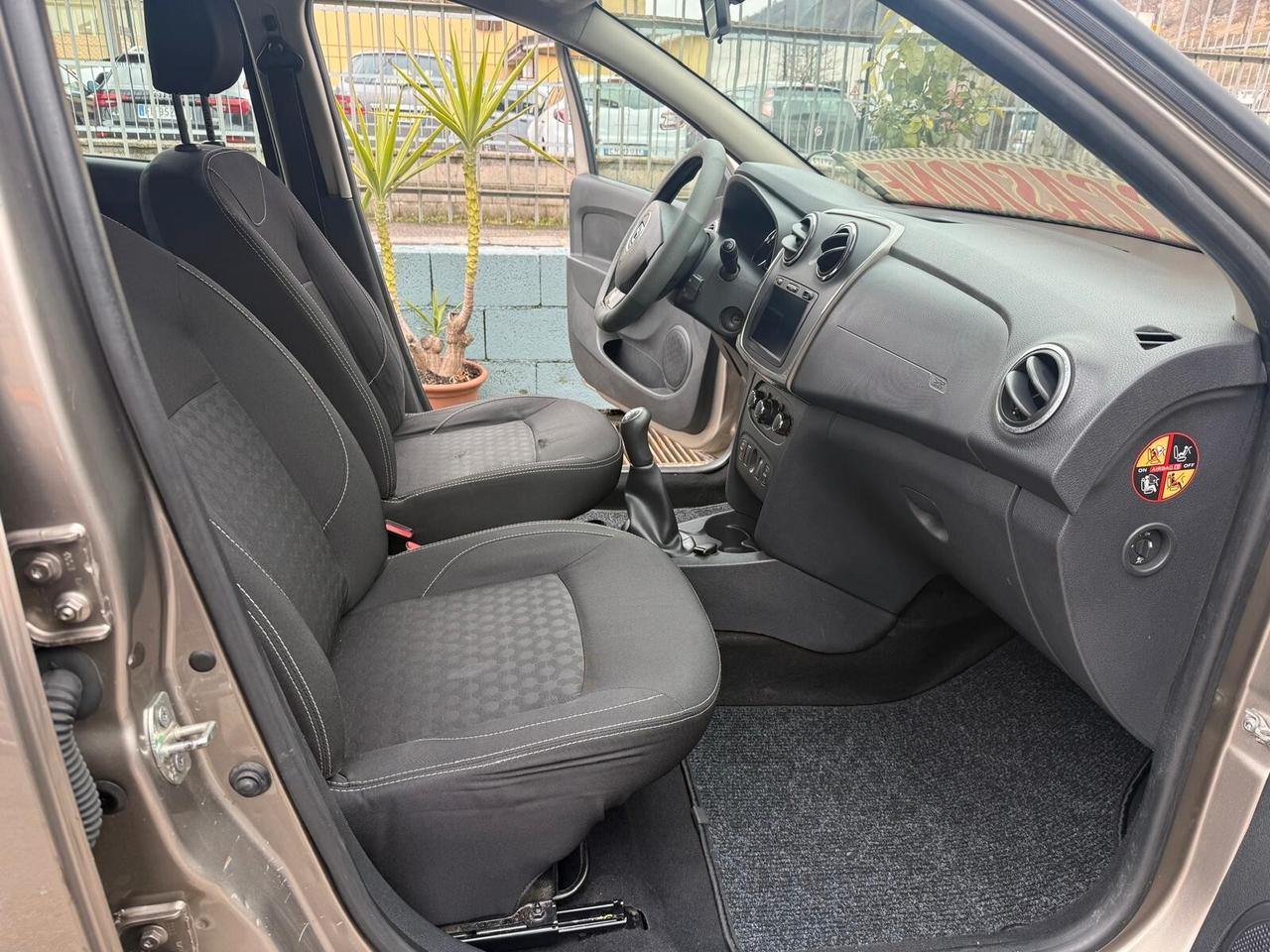 DACIA LOGAN SW900 TCe Lauréate OK NEOP.