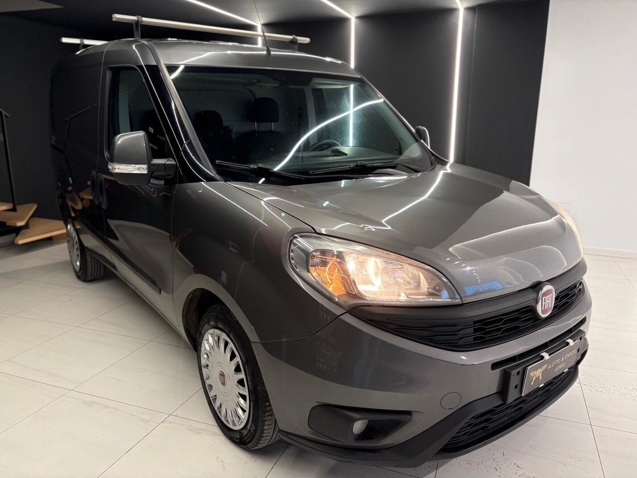 Fiat Doblo Doblò 1.6 MJT 16V Lounge 2018