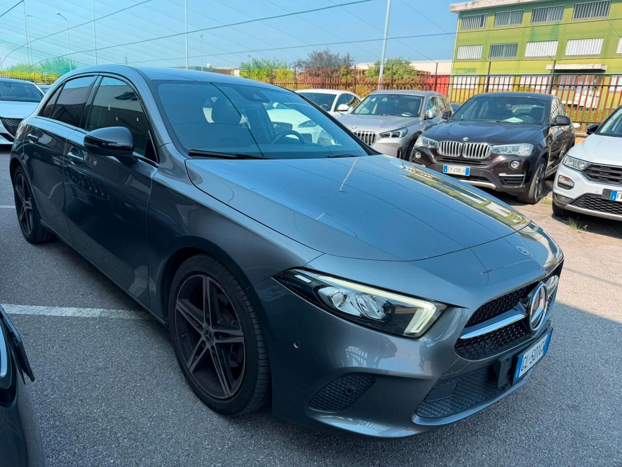 Mercedes-Benz A 180 d Sport Night edition auto