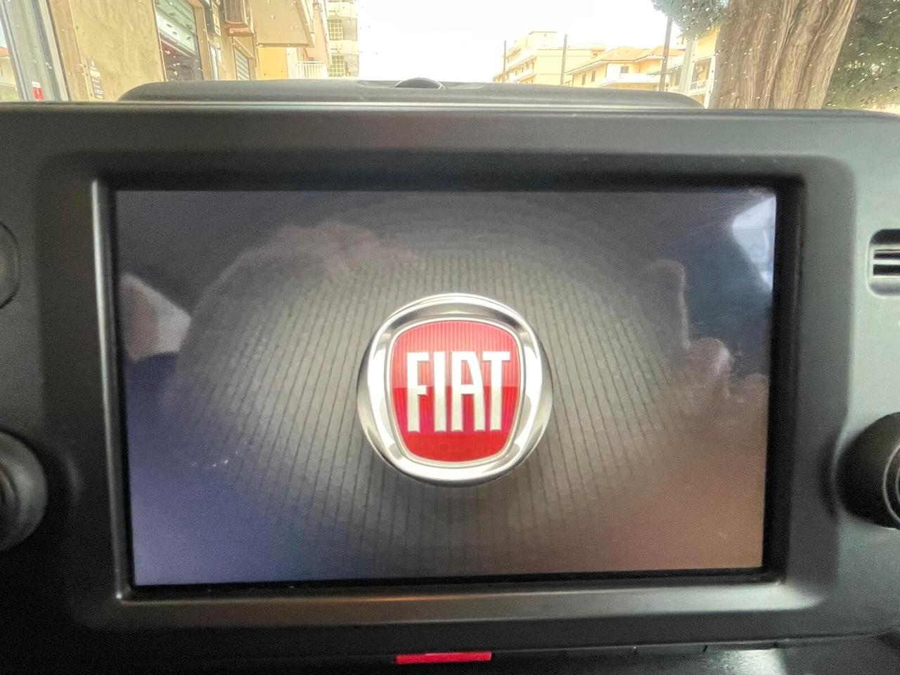 Fiat Panda 1.0 FireFly S&S Hybrid Garmin