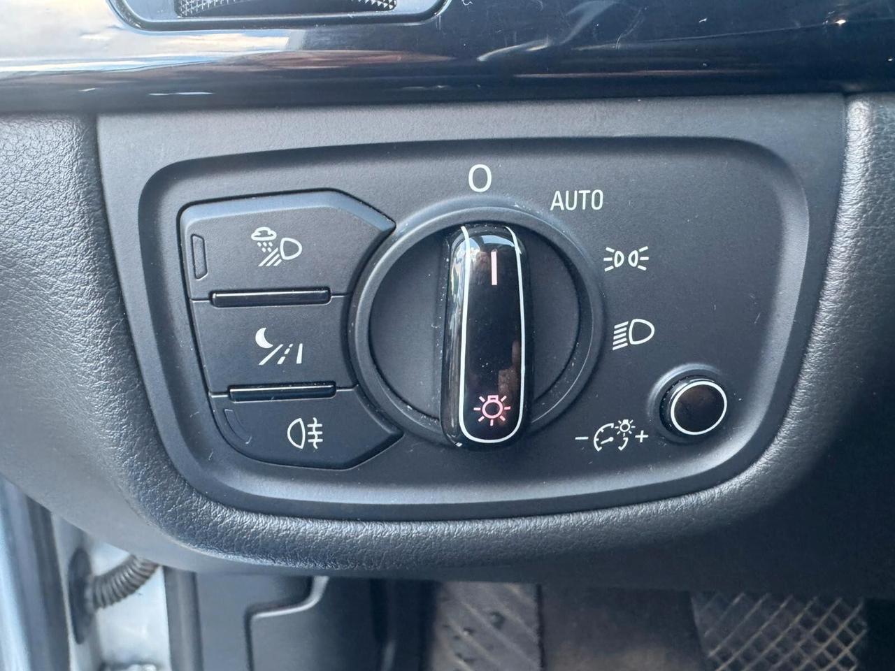 Audi A8 A8 3.0 V6 tdi quattro tiptronic Tetto Gancio