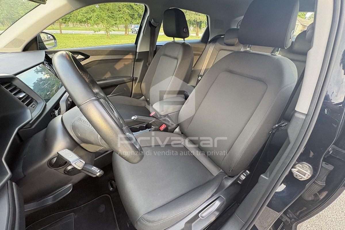 AUDI A1 citycarver 25 TFSI Admired