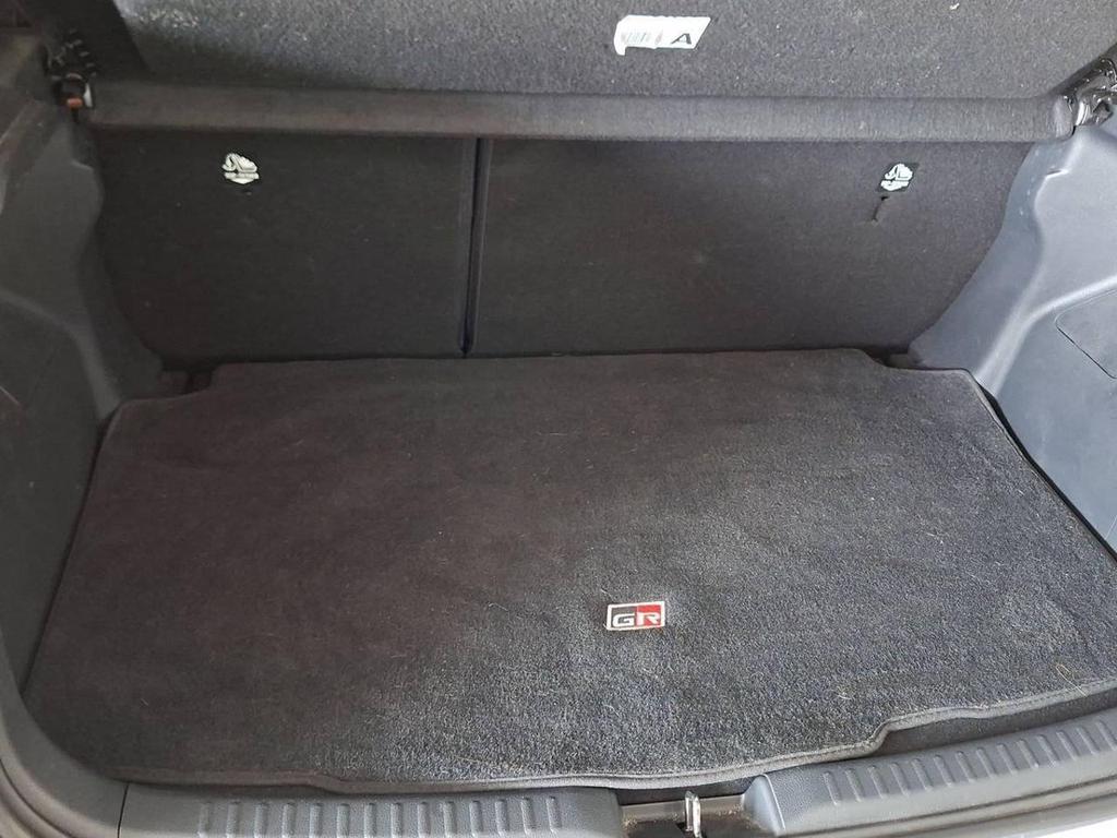 Toyota Yaris 1.5 Hybrid 130 GR Sport E-CVT