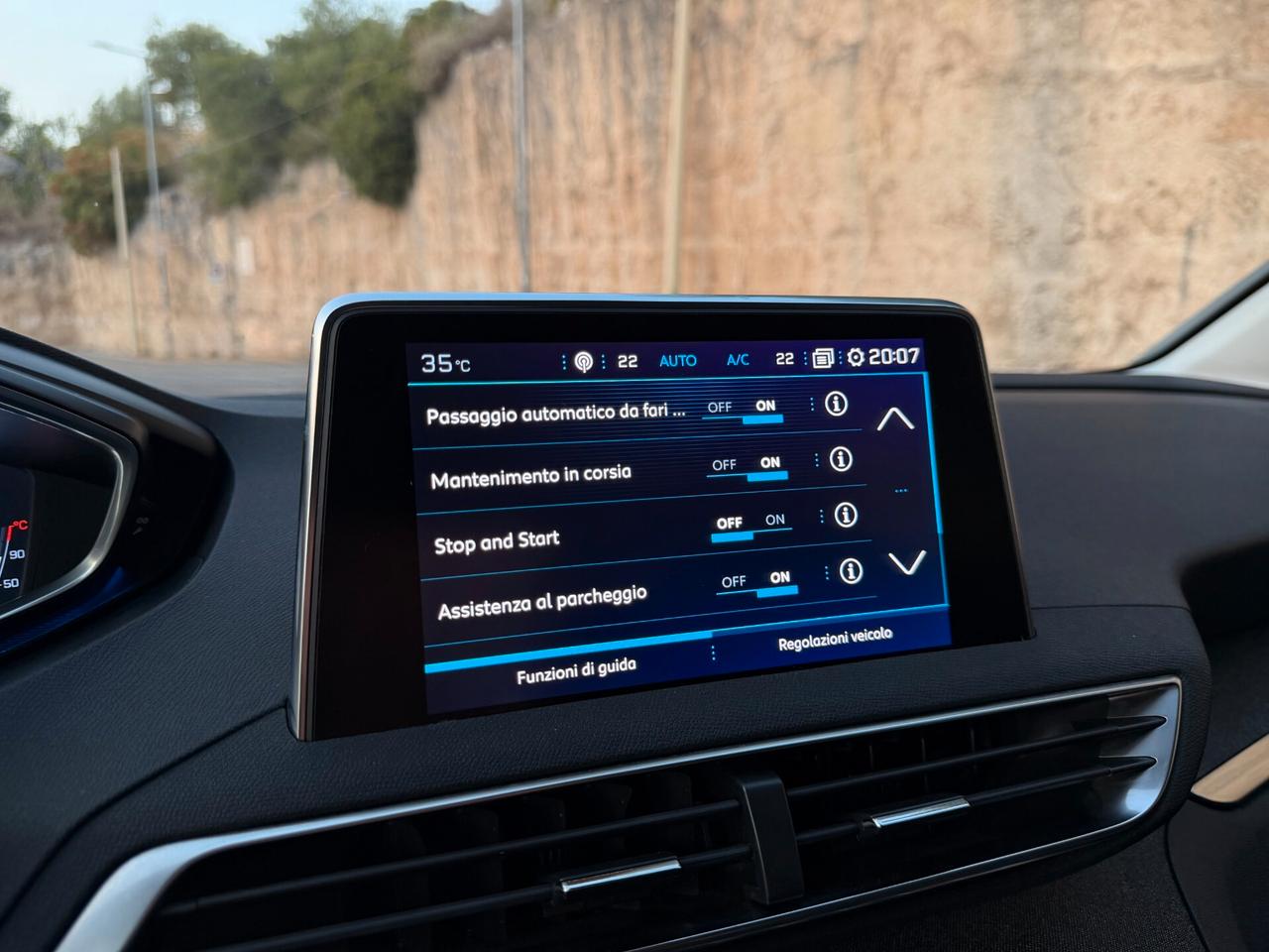 Peugeot 3008 ALLURE/1.6 120CV/PELLE/18"/CAR PLAY