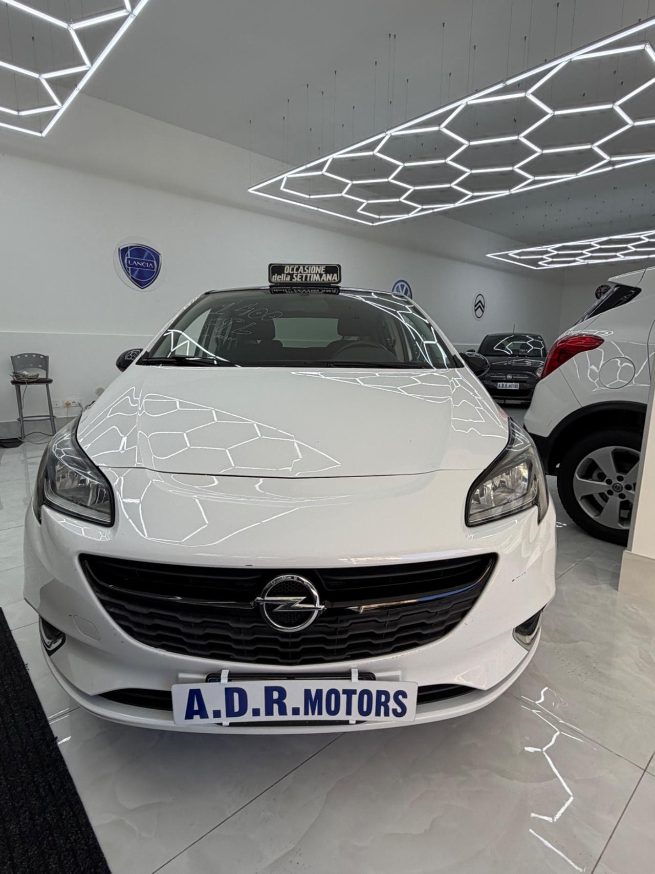 Opel Corsa 1.4 90CV GPL Tech 5 porte b-Color