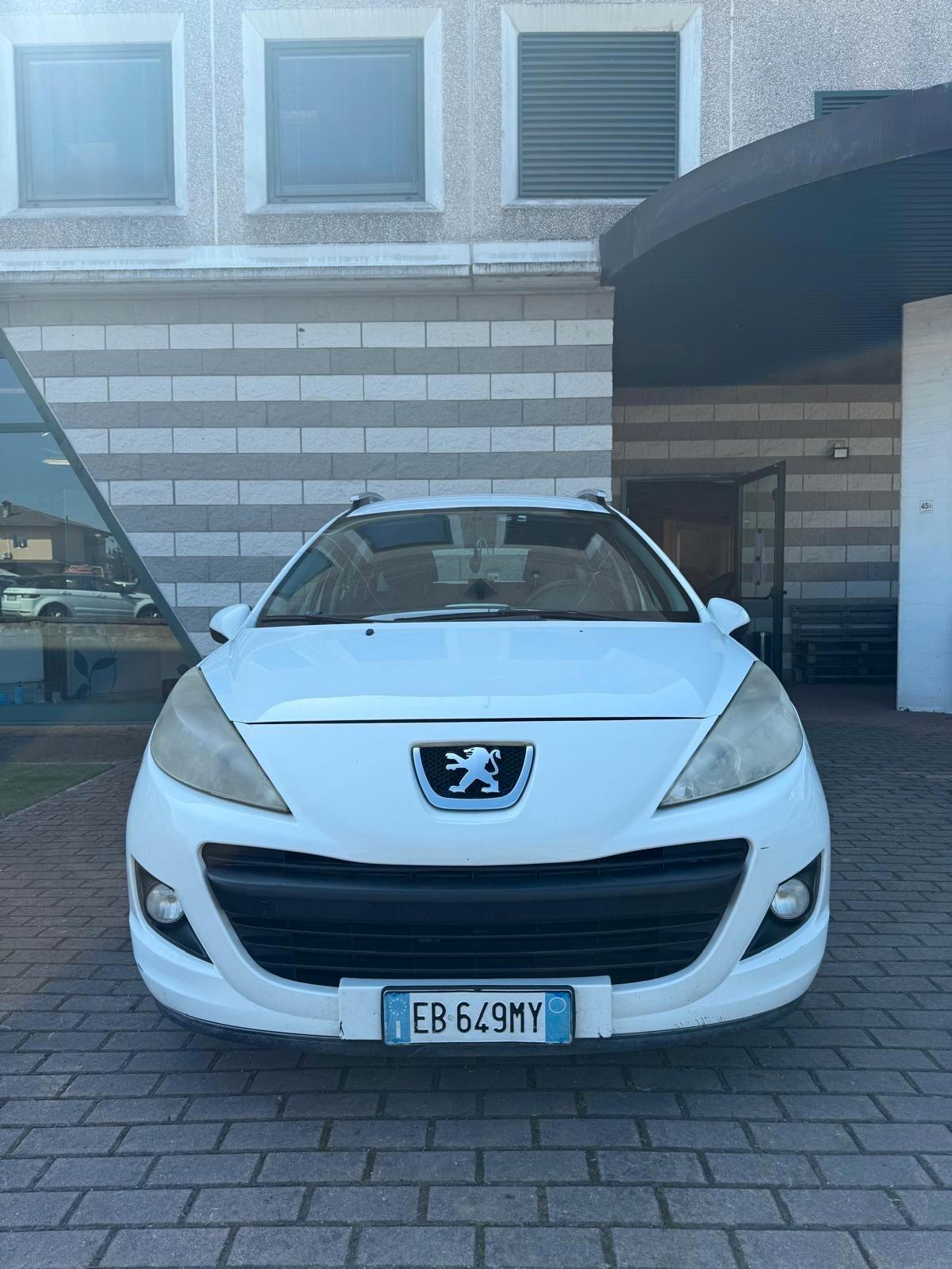 Peugeot 207 1.4 8V 75CV SW X Line ECO GPL