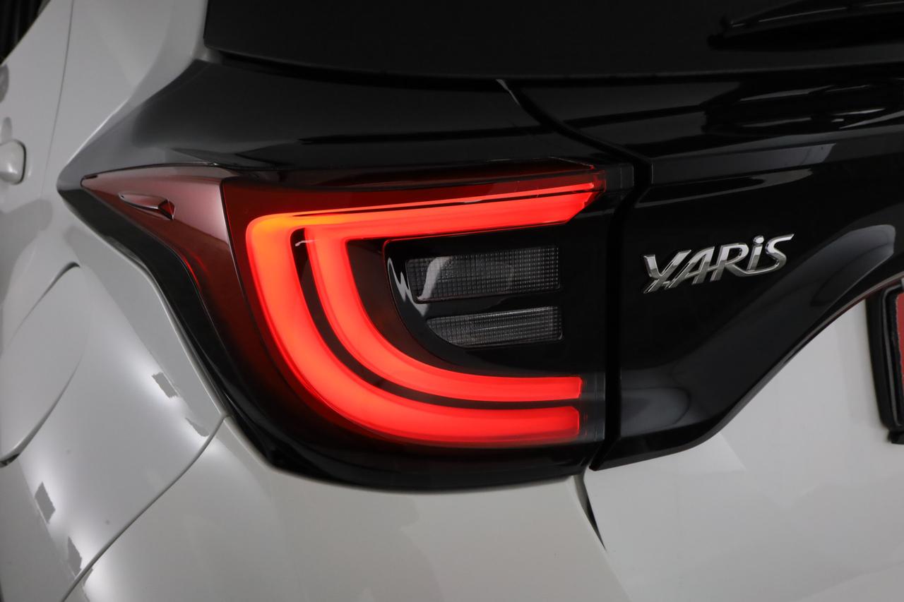 TOYOTA Yaris 4ª serie Yaris 1.5 Hybrid 5 porte Trend