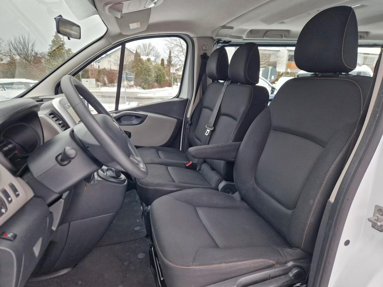 Renault Trafic T29 Combi L2H1 9 posti/navigatore/aria