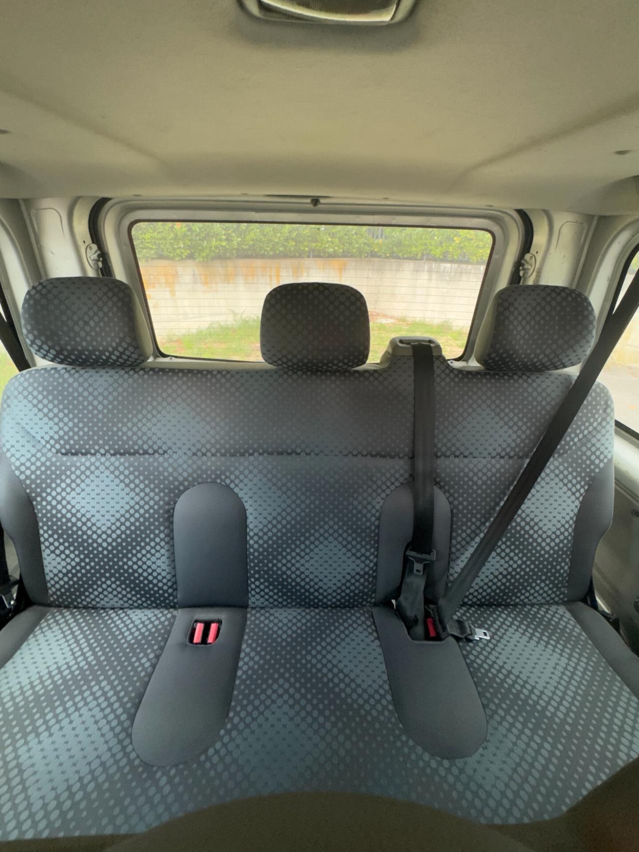 Renault Trafic 9 Posti (Patente B)UNICO Proprietario 145.000 km