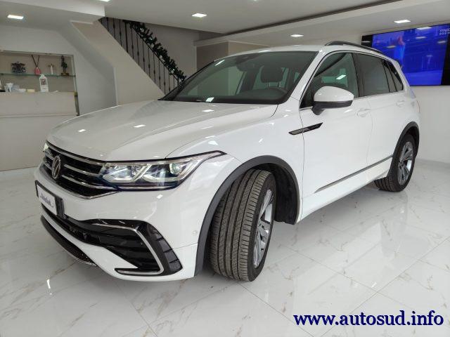 VOLKSWAGEN Tiguan 2.0 TDI 150 CV SCR DSG R-Line