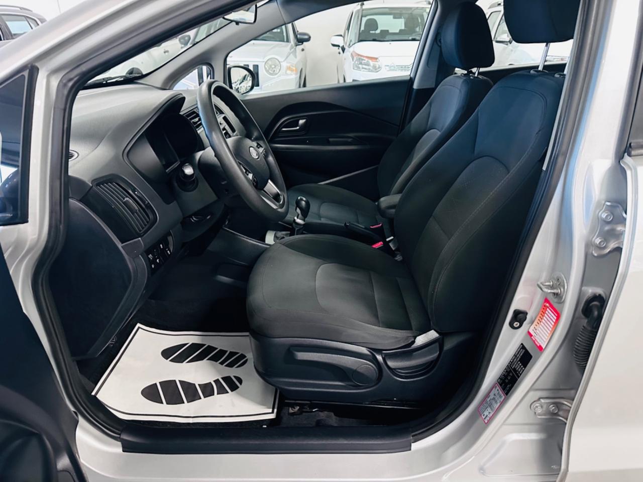 Kia Rio 1.4 CRDi 5p. Cool