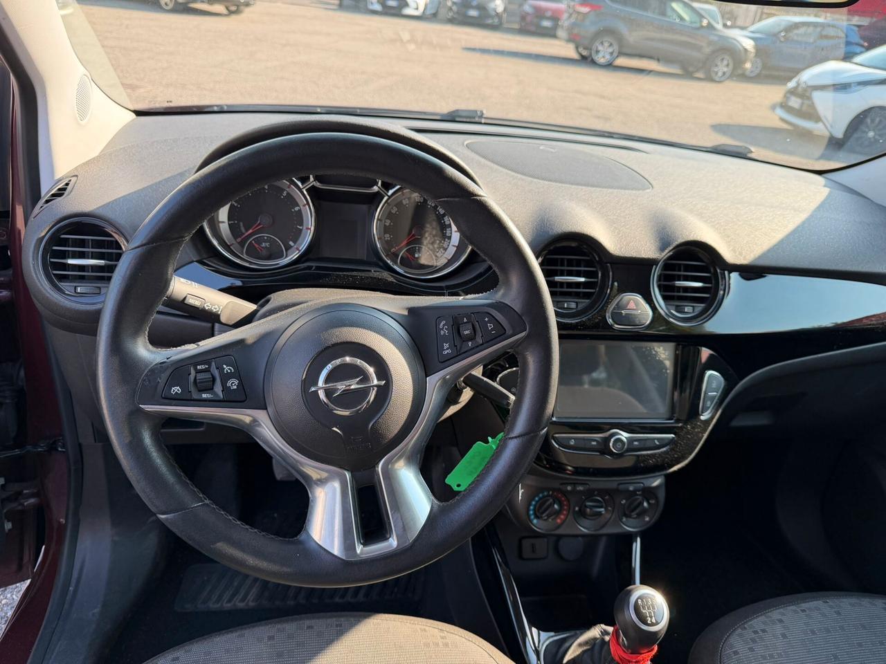 Opel Adam 1.2 70 CV