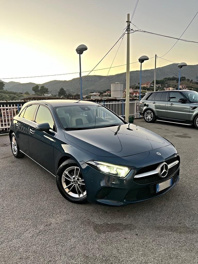 Mercedes-benz A 180 Automatic Sport 2020