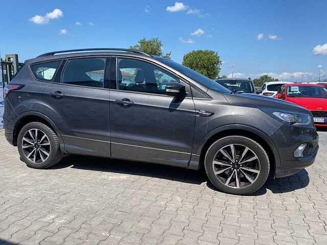 Ford Kuga 2.0 TDCI 120 CV S&S 2WD Powershift ST-Line