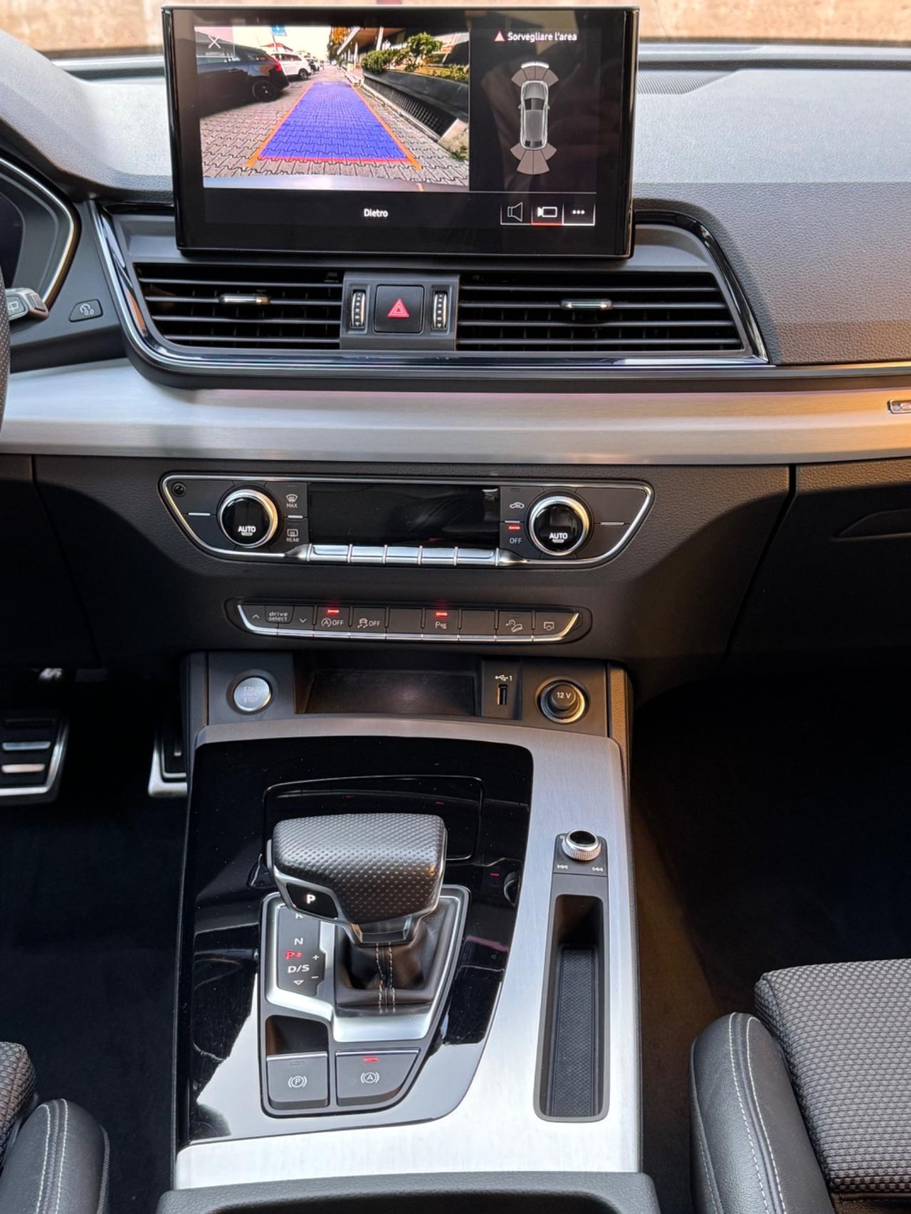 Audi Q5 40 quattro S tronic line plus