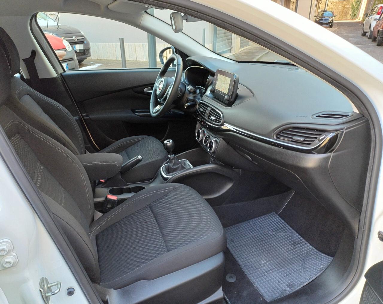 FIAT TIPO 1.6 MULTIJET 131cv 5 PORTE BUSINESS