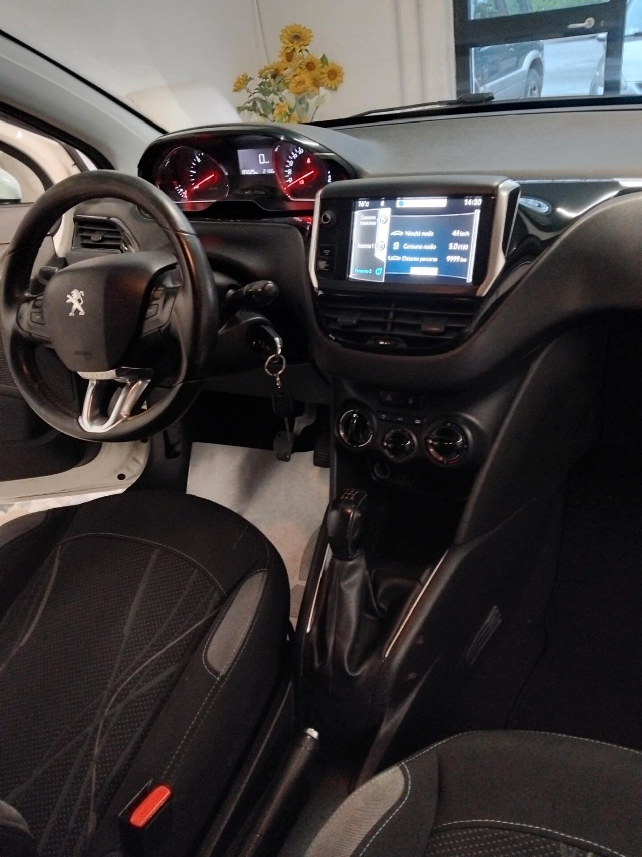 Peugeot 208 1.4 HDi 68 CV 3 porte Allure