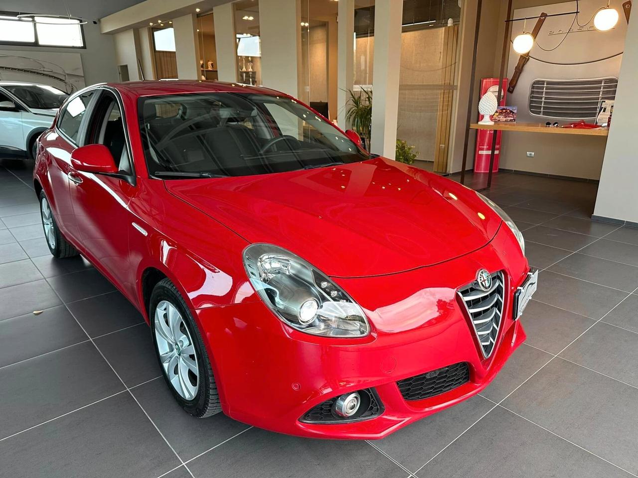 Alfa Romeo Giulietta 1.6 JTDm-2 105 CV Distinctive