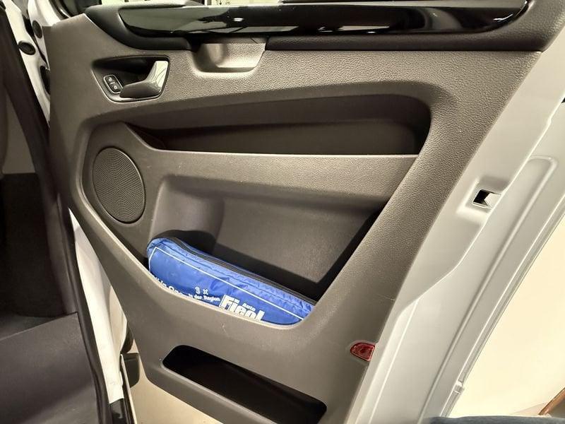 Ford Tourneo Custom Tourneo Custom 2.0 TDCi 130CV Bus 320 PL 9 Posti