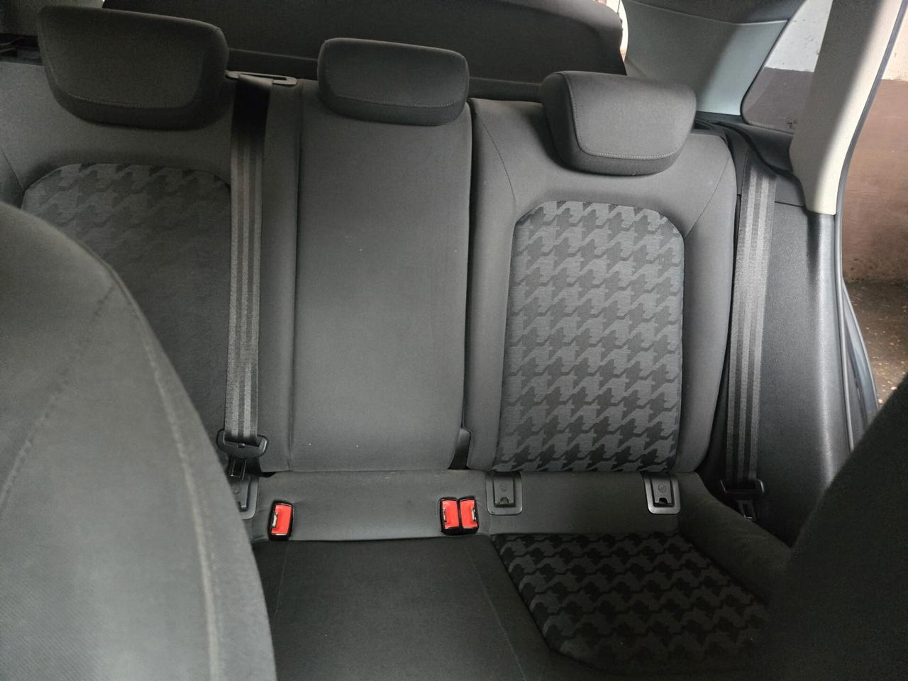 Audi A3 1.6 TDI clean diesel S tronic Admired