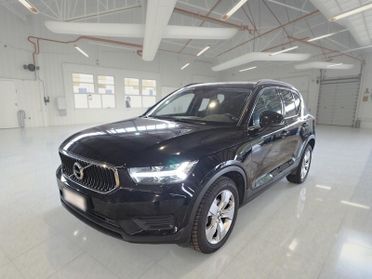 VOLVO XC40 T2 automatico Business