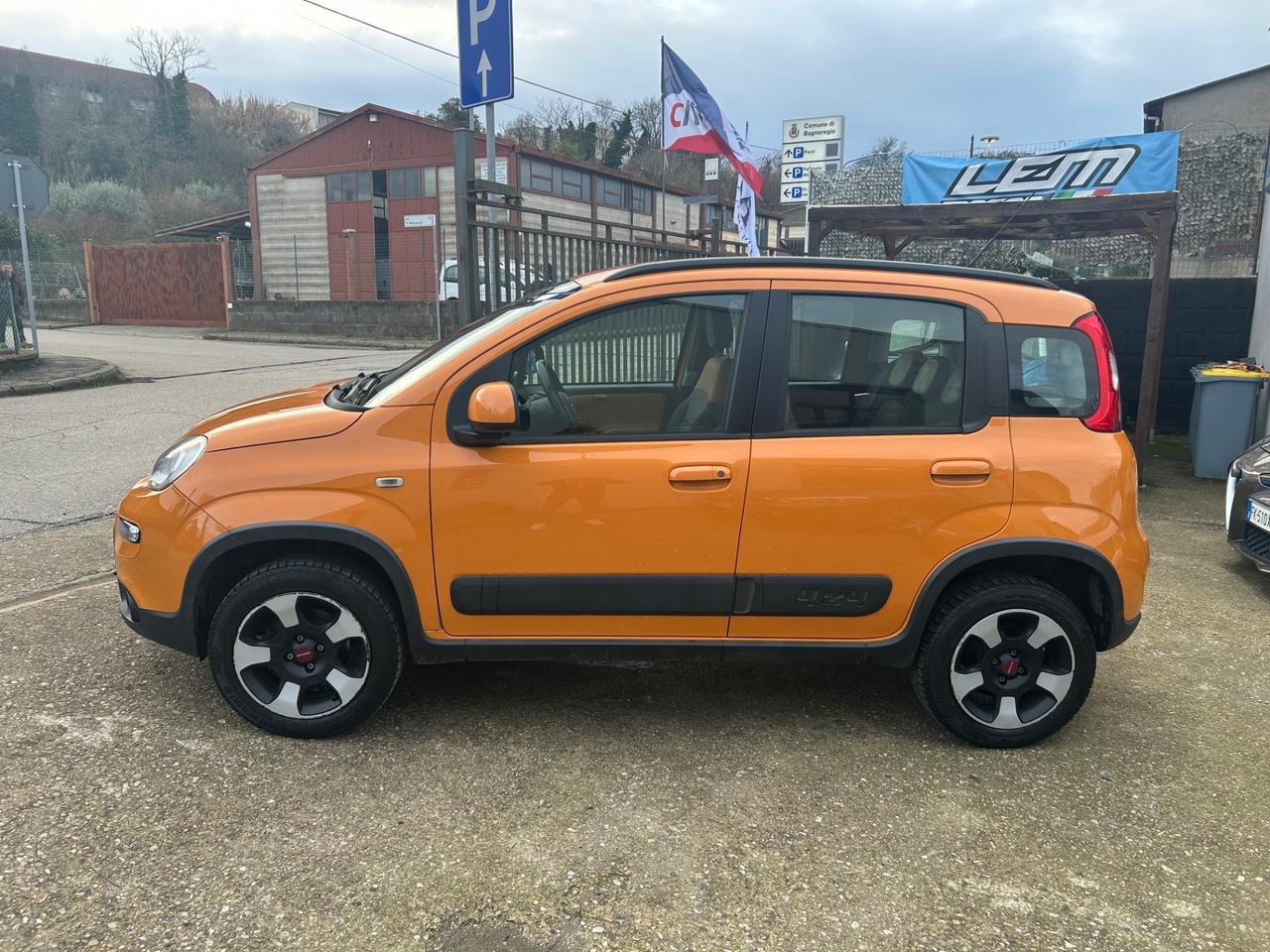Fiat Panda 1.3 MJT 16V DPF 4x4 Climbing