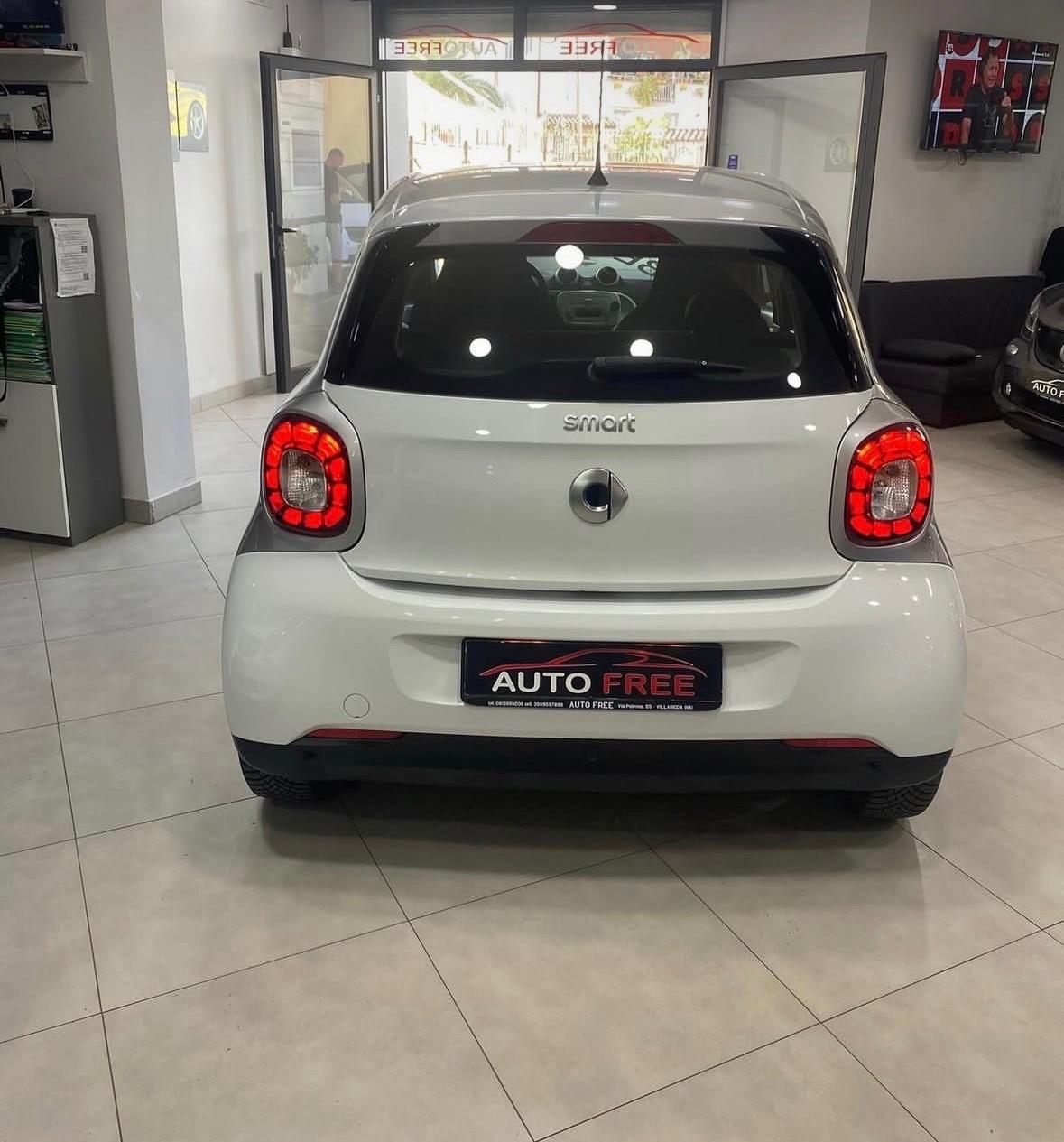 Smart ForFour 70 1.0 Passion