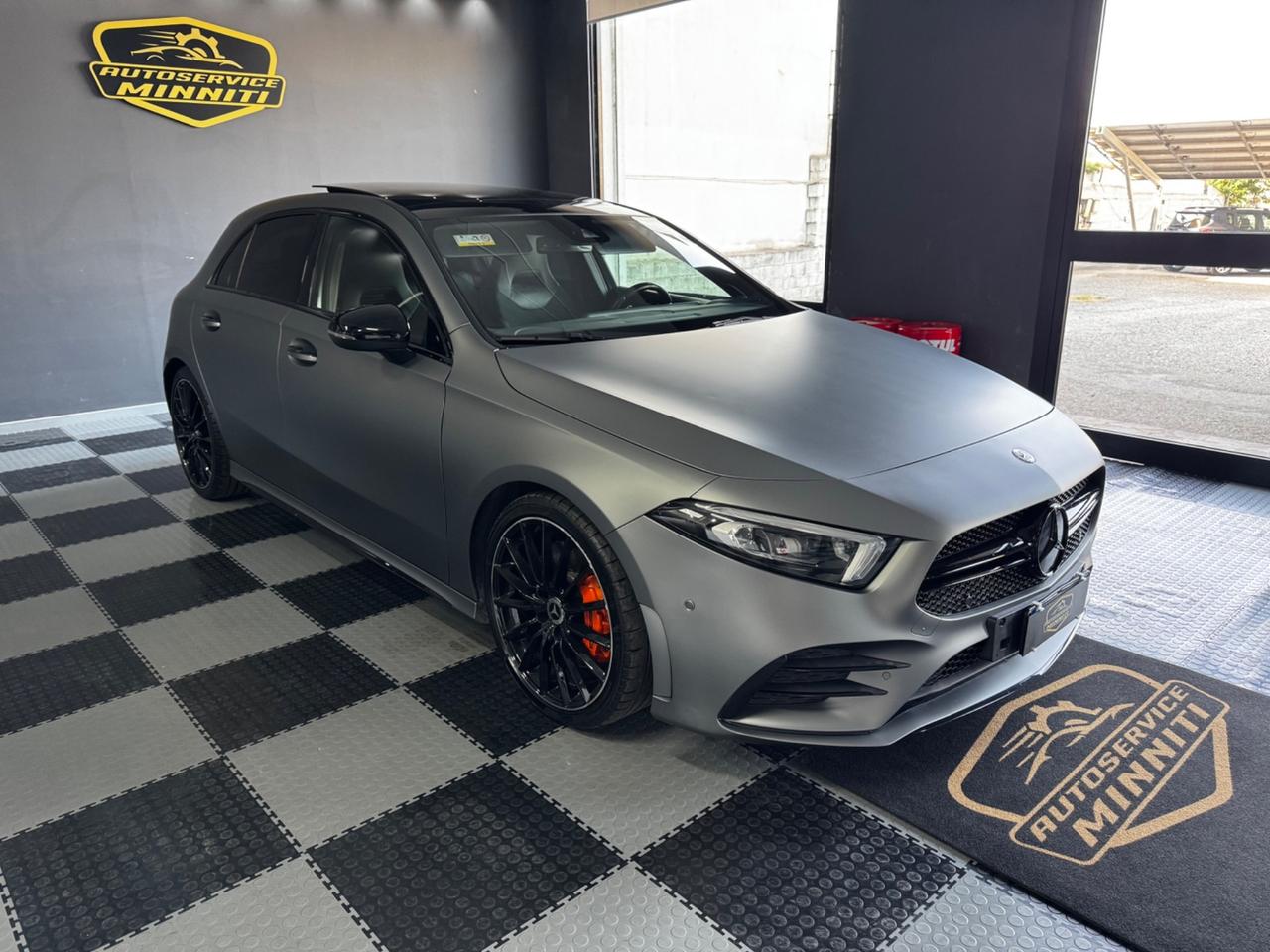 Mercedes-benz A 35 AMG premium plus