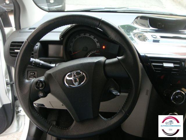 TOYOTA - iQ - 1.0 CVT Lounge
