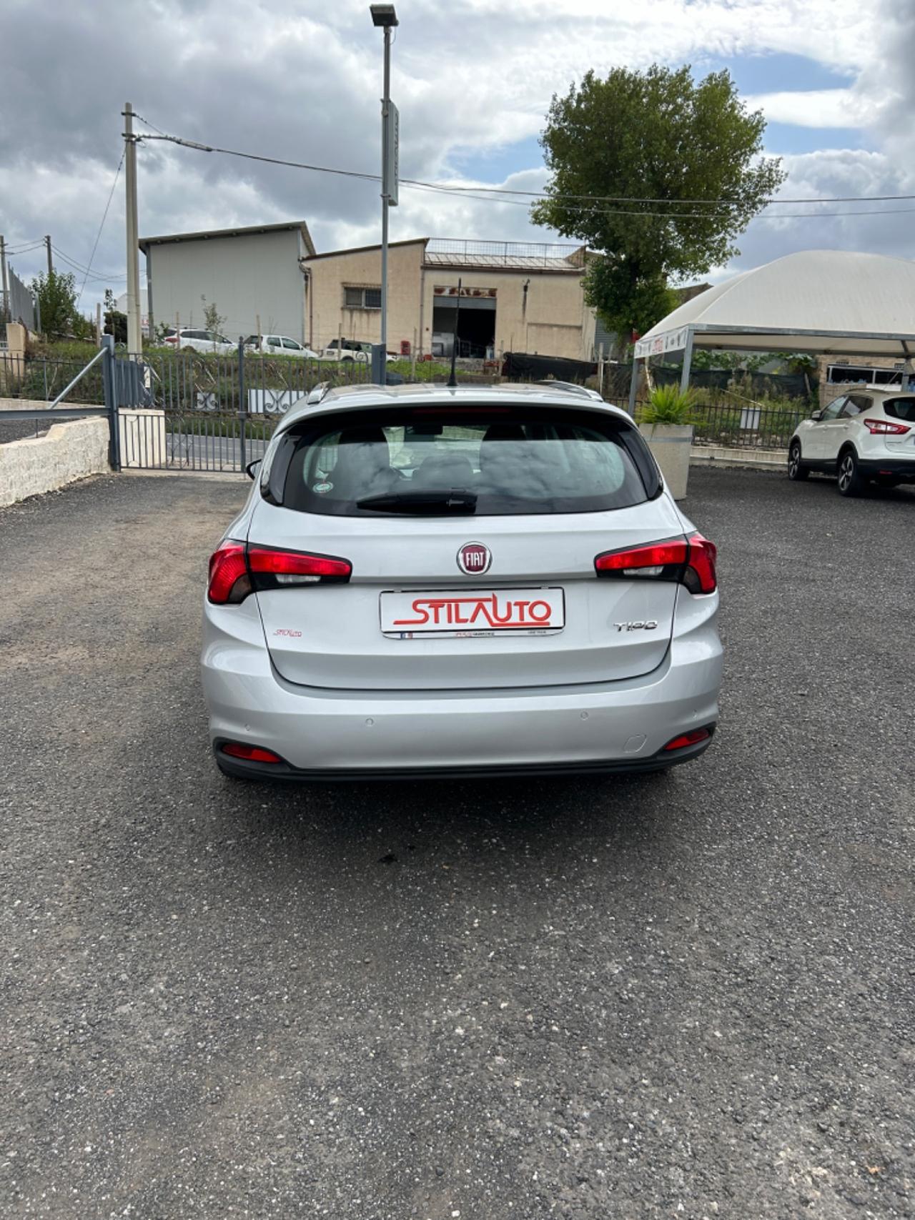 Fiat Tipo 1.6 Mjt S&S SW Lounge