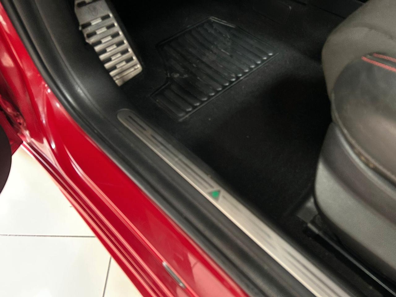 Alfa Romeo Giulietta 1.4 Turbo MultiAir TCT Distinctive