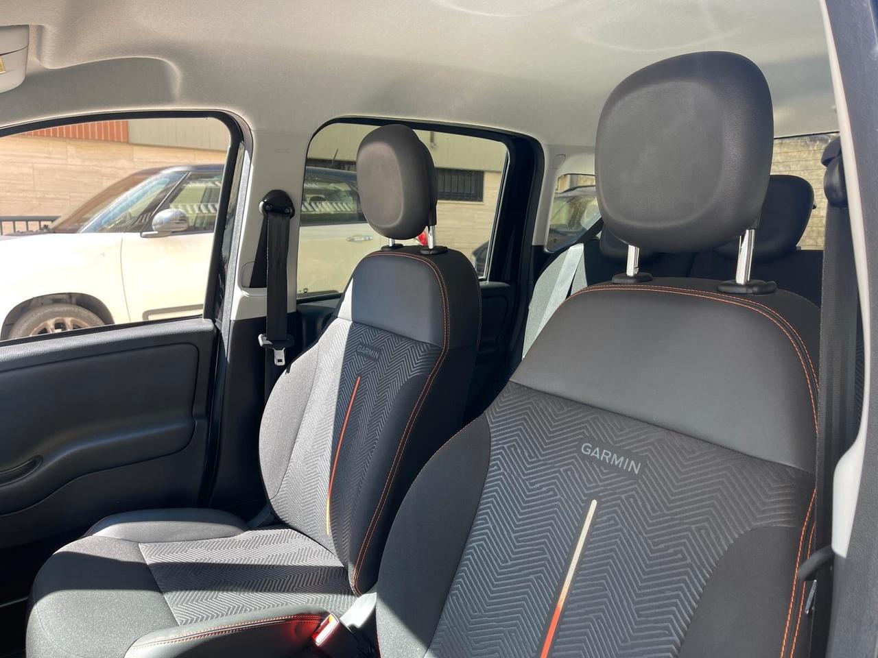 Fiat Panda Cross 1.0 Hybrid *FULL* 20.000 km