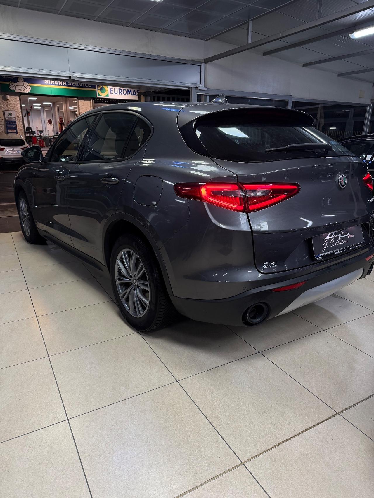 Alfa Romeo Stelvio 2.2 Turbodiesel 160 CV AT8 RWD Sprint 2022