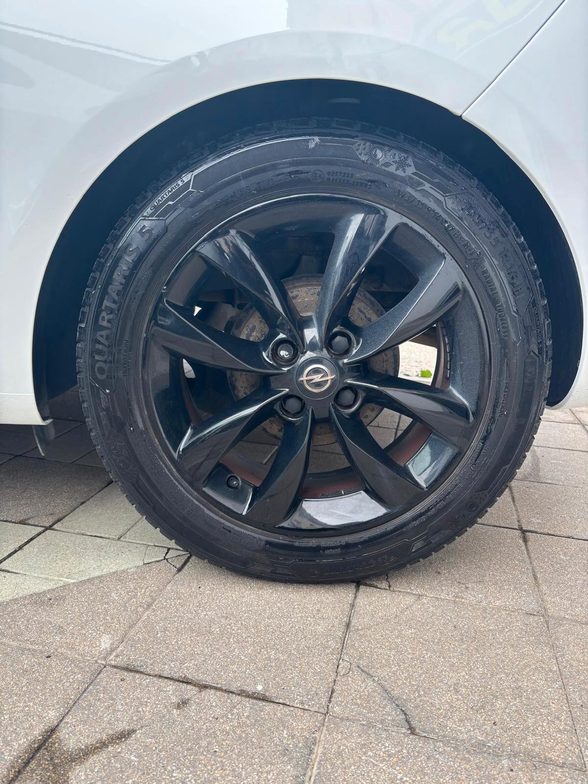 Opel Adam 1.2 70 CV Jam