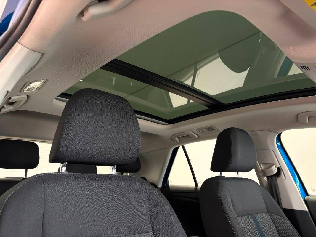 Volkswagen T-Roc 1.0 tsi Advanced