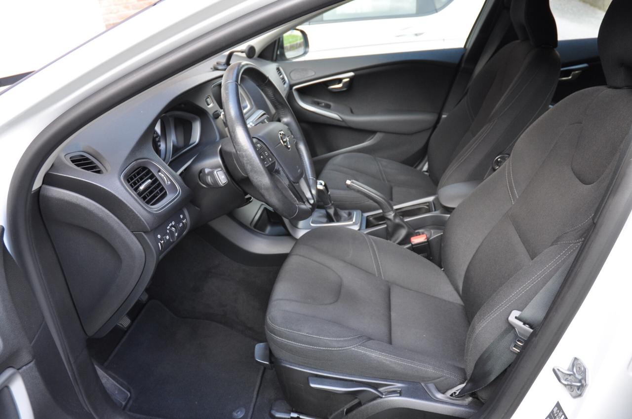 Volvo V40 2.0 D2 Kinetic my18