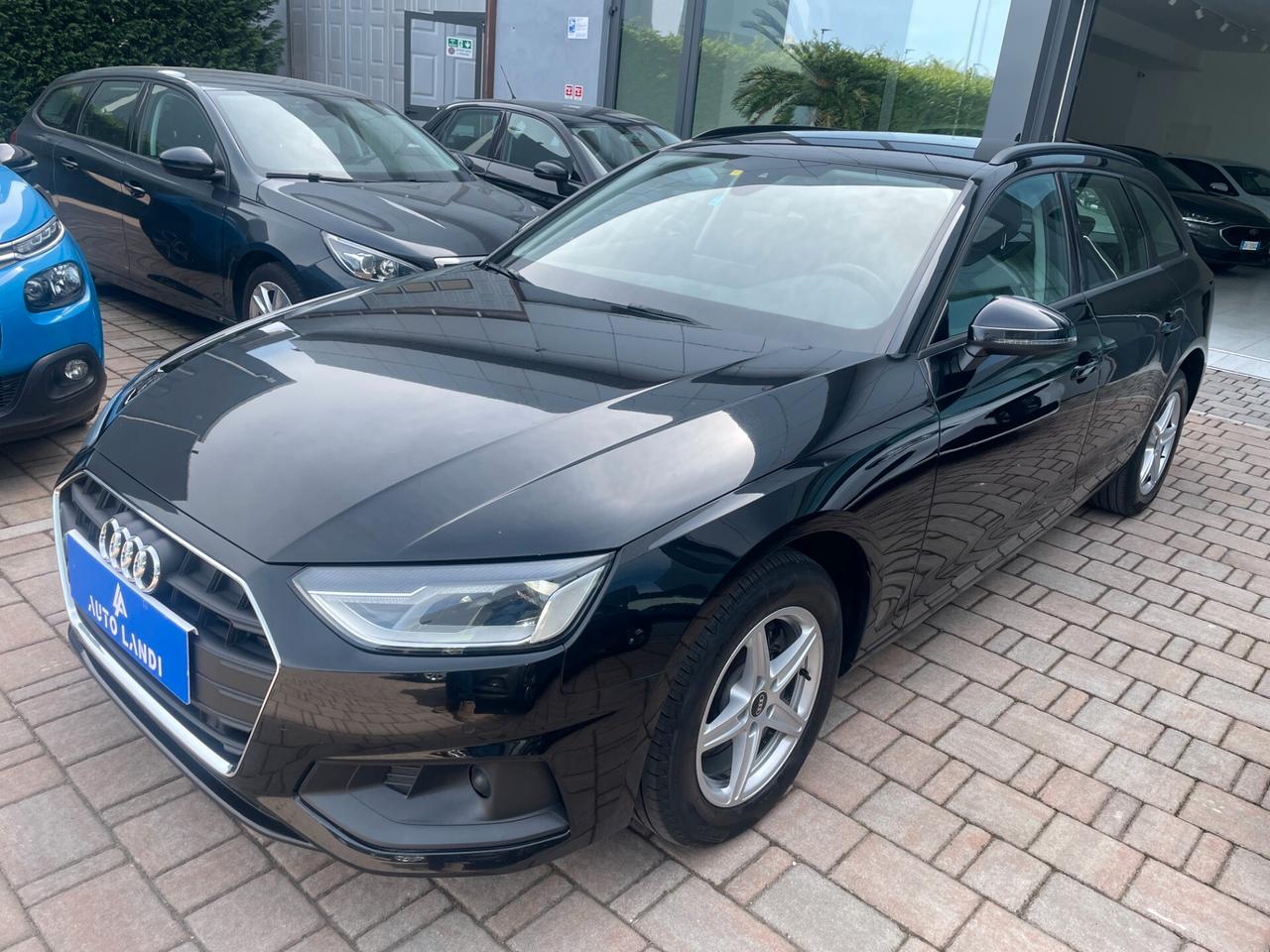Audi A4 Avant 30 TDI/136 CV S tronic Business